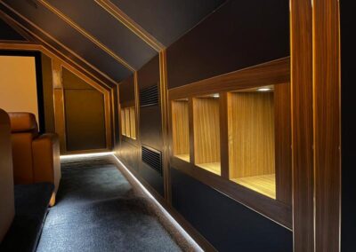 paint and decor services 33